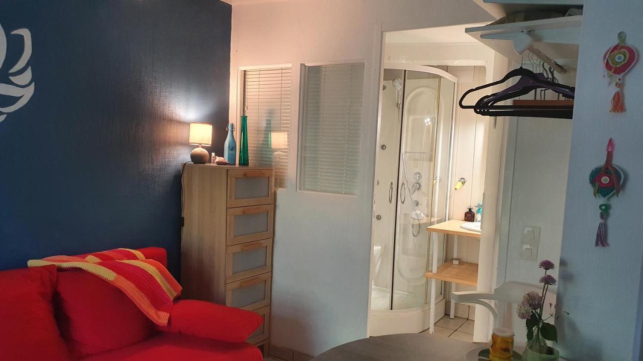 Les Floralis Studio La Gree-Saint-Laurent Экстерьер фото